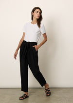 Pantaloni vita alta