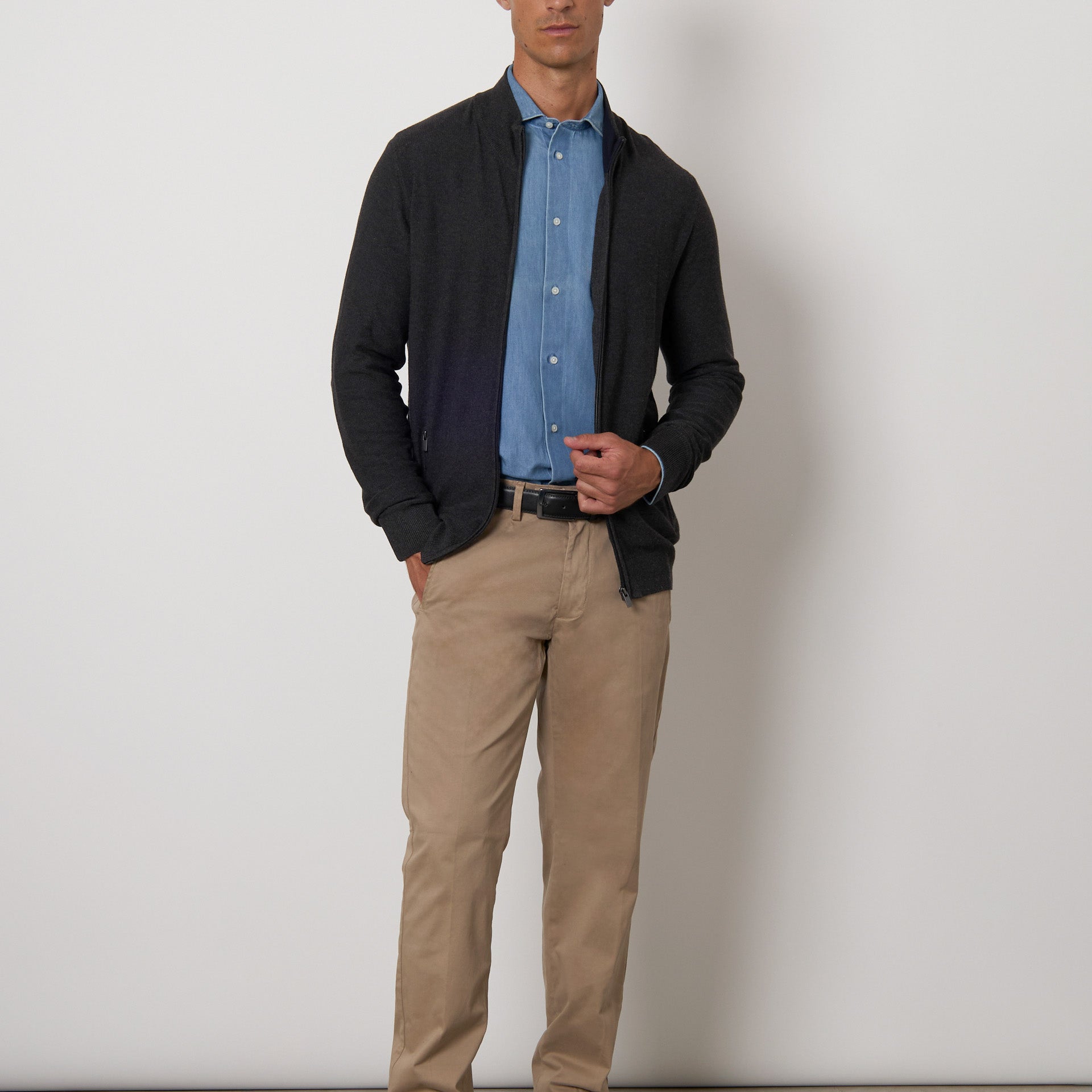 Cardigan in maglia con zip