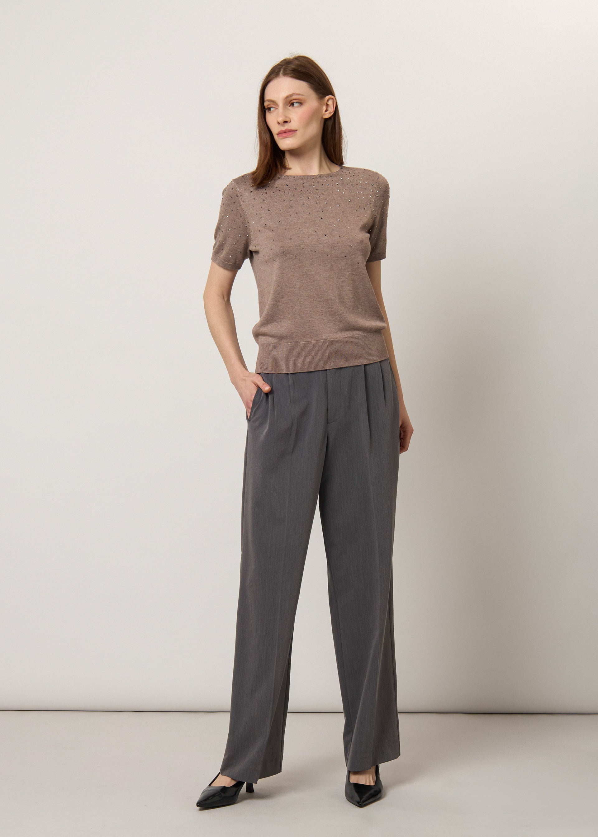 T-shirt in maglia con strass