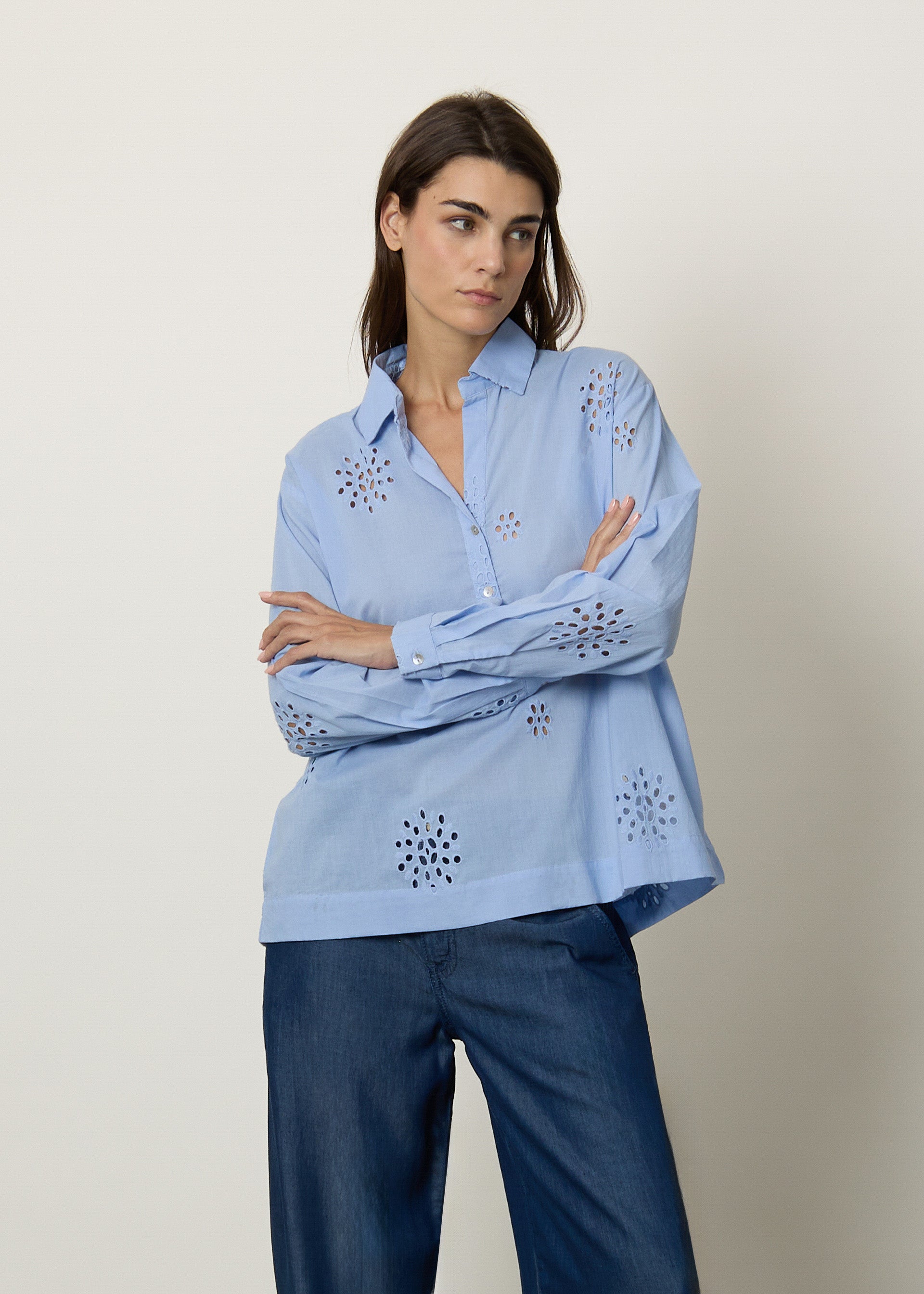 Blusa ricamo sangallo