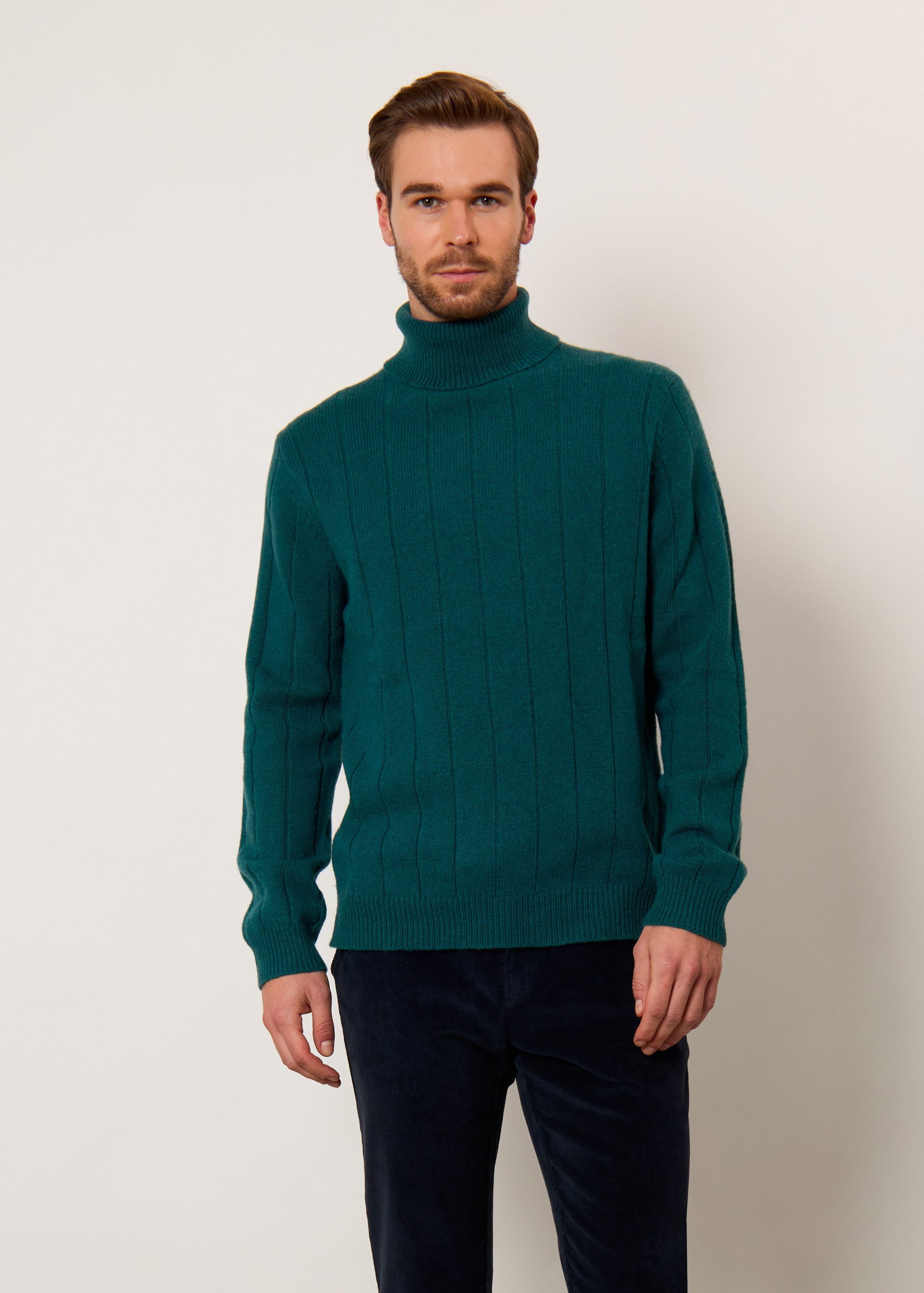 Dolcevita in lana lavorata