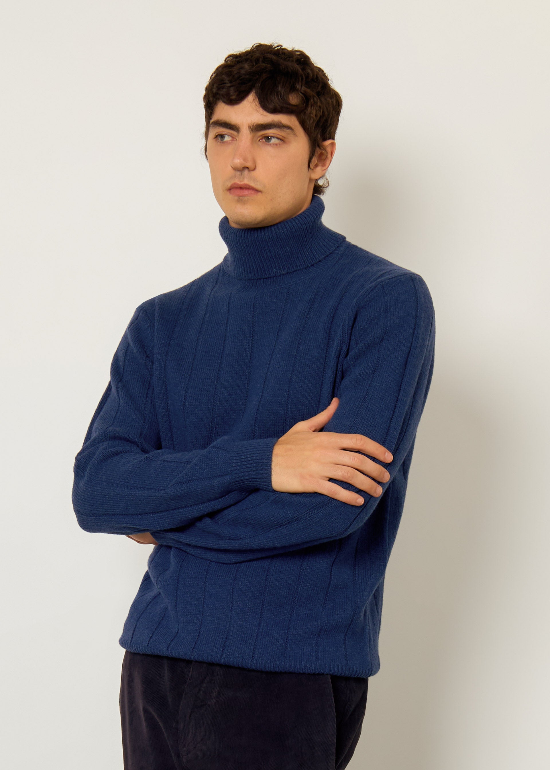 Dolcevita in lana lavorata