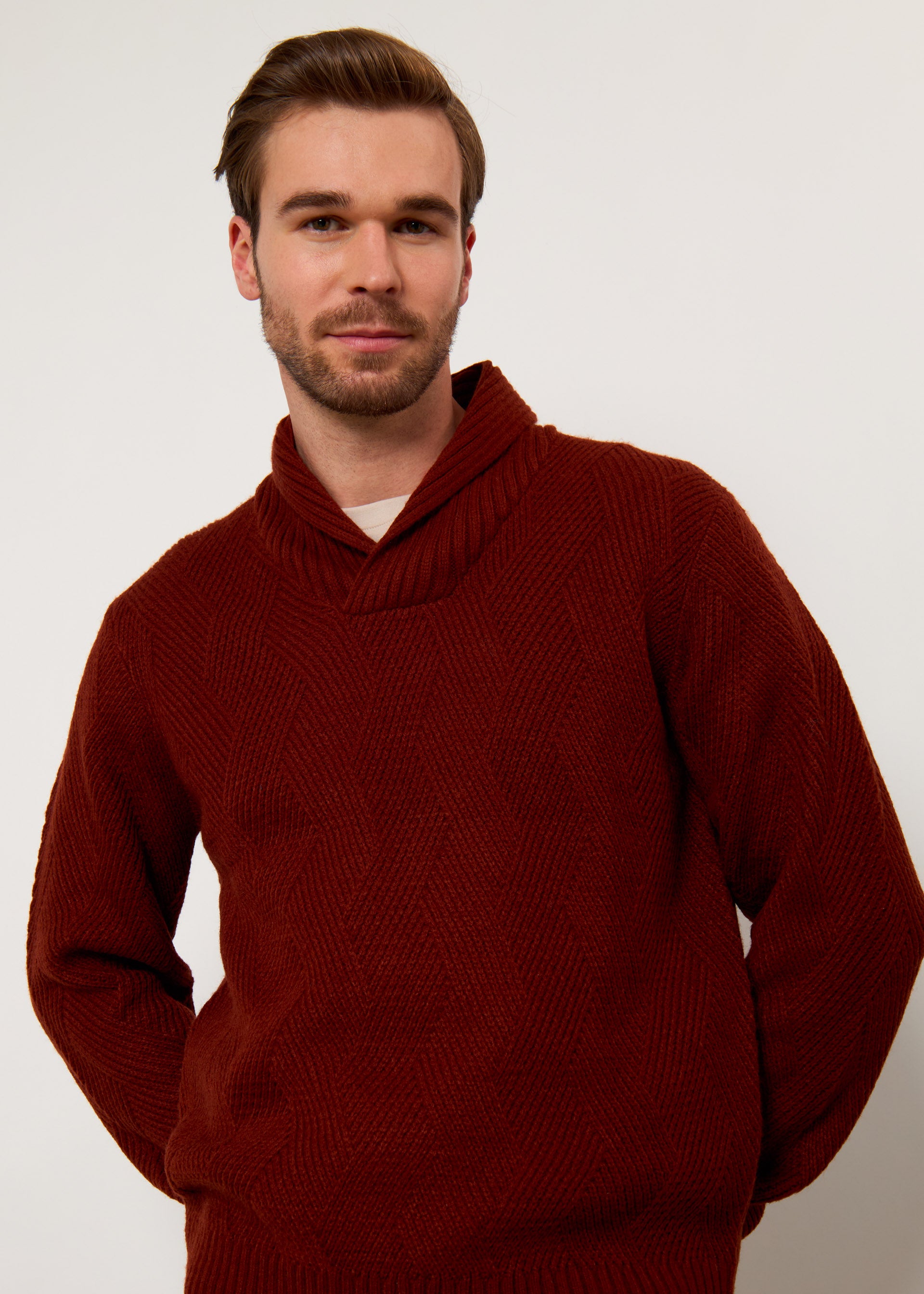 Pullover in lana lavorata