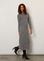 Abito lungo con arriccio