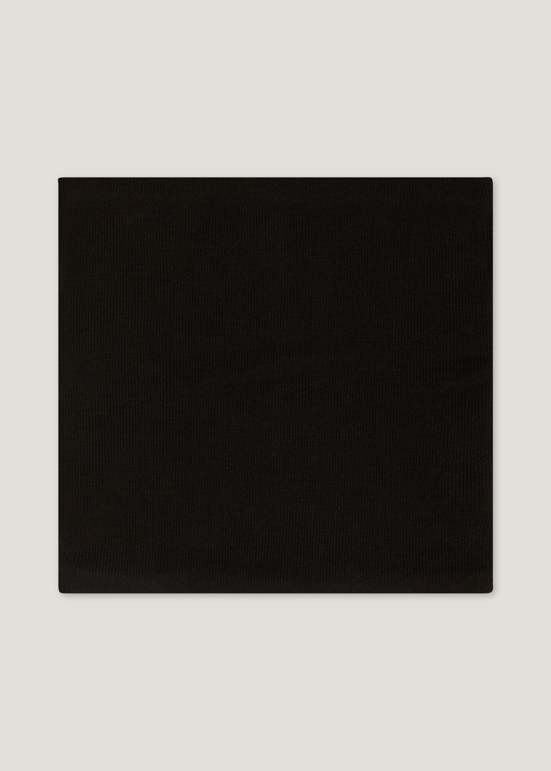 Collo in maglia rasata