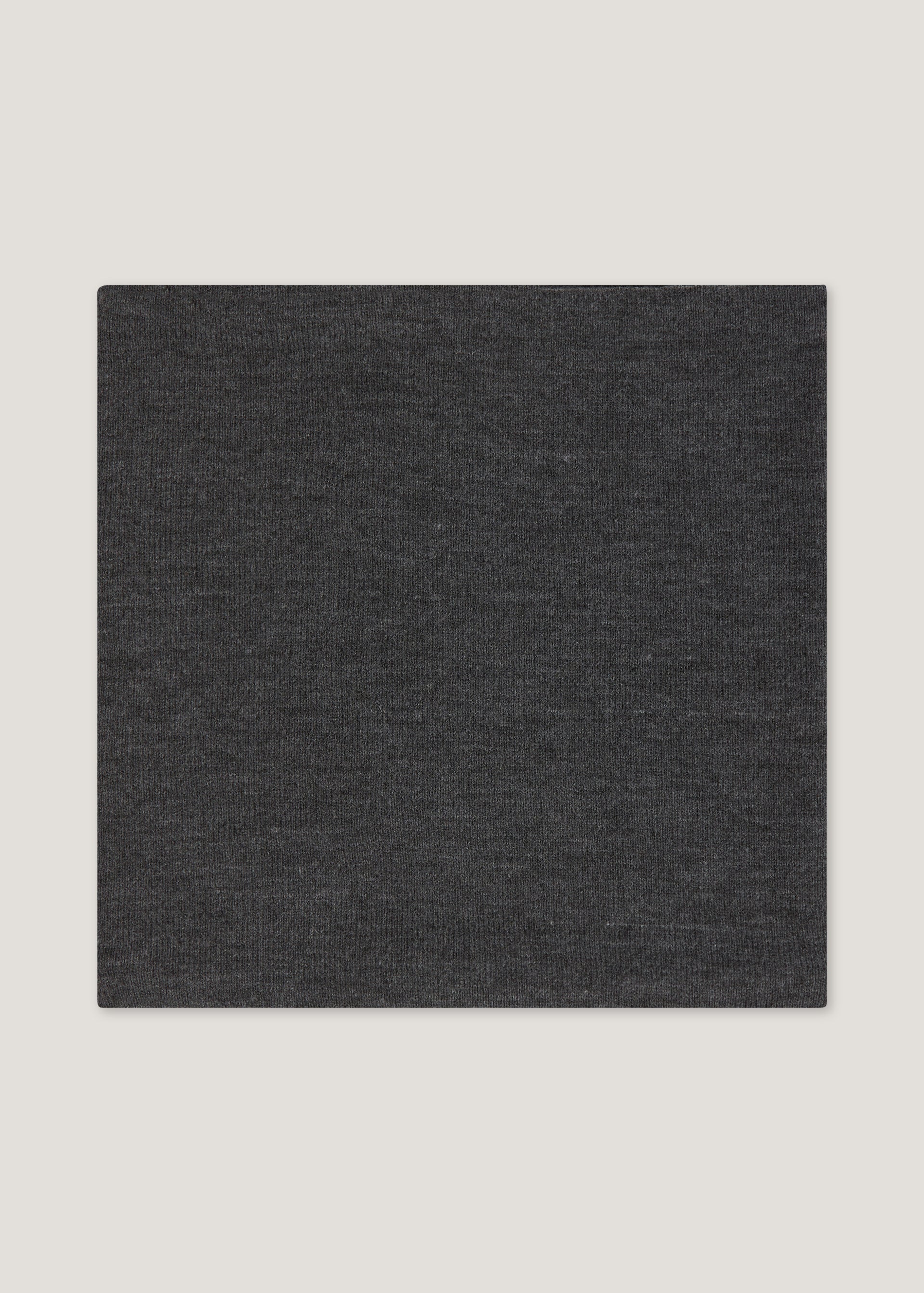 Collo in maglia rasata