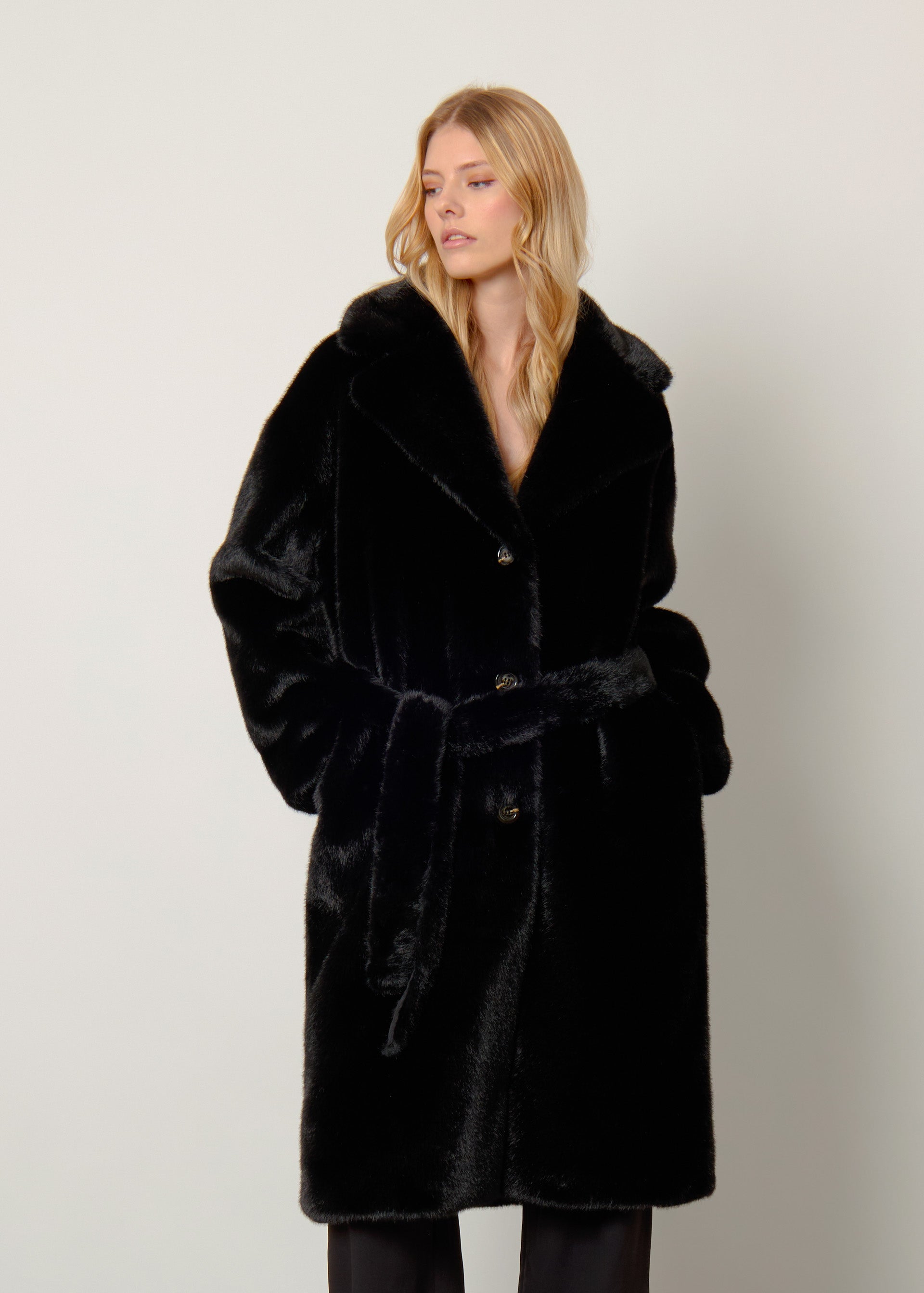 Cappotto in pelliccia sintetica