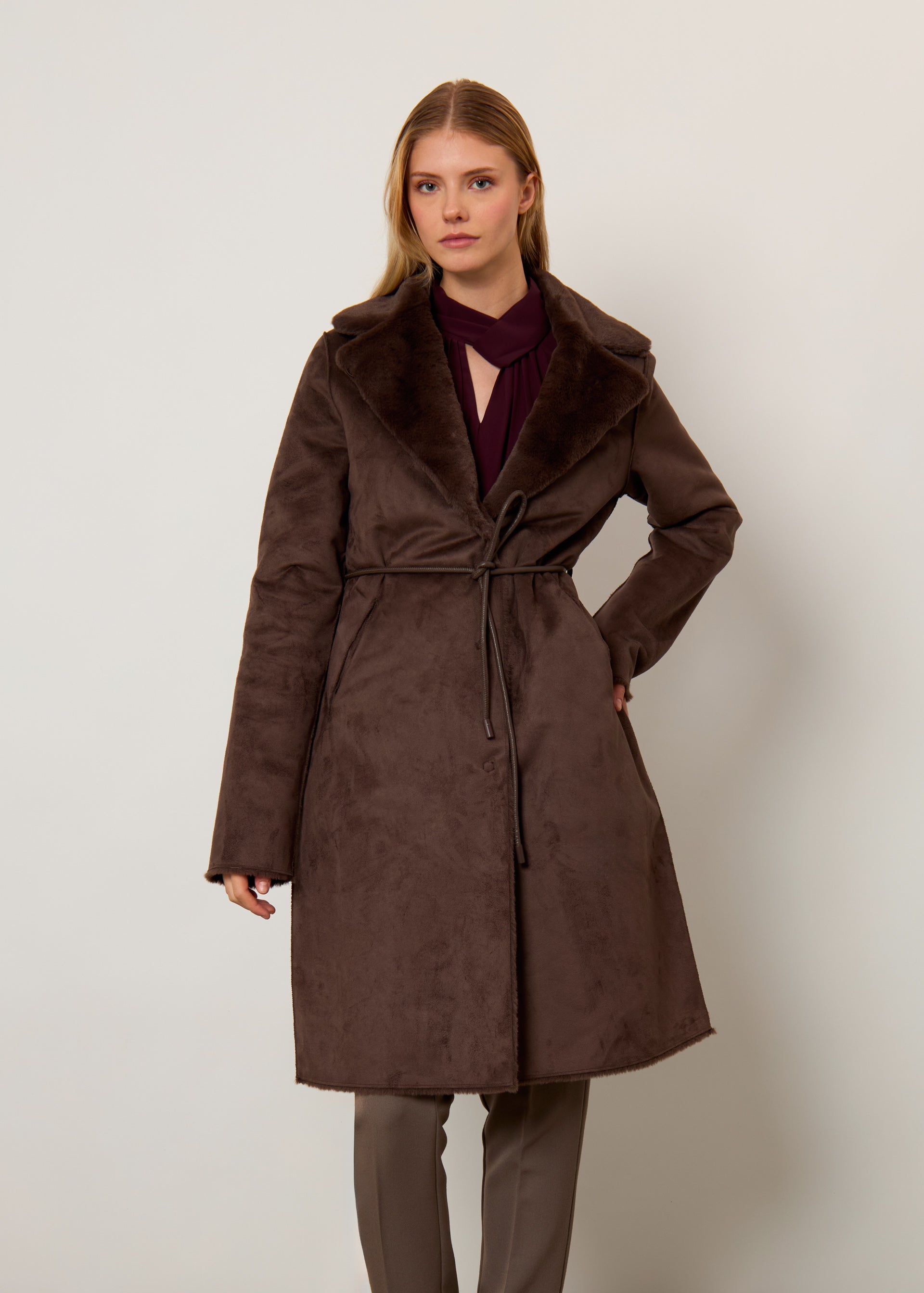 Cappotto in montone sintetico