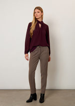 Pantaloni a vita alta