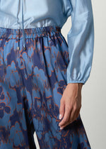 Pantaloni stampati in satin