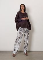 Pantaloni stampati in satin