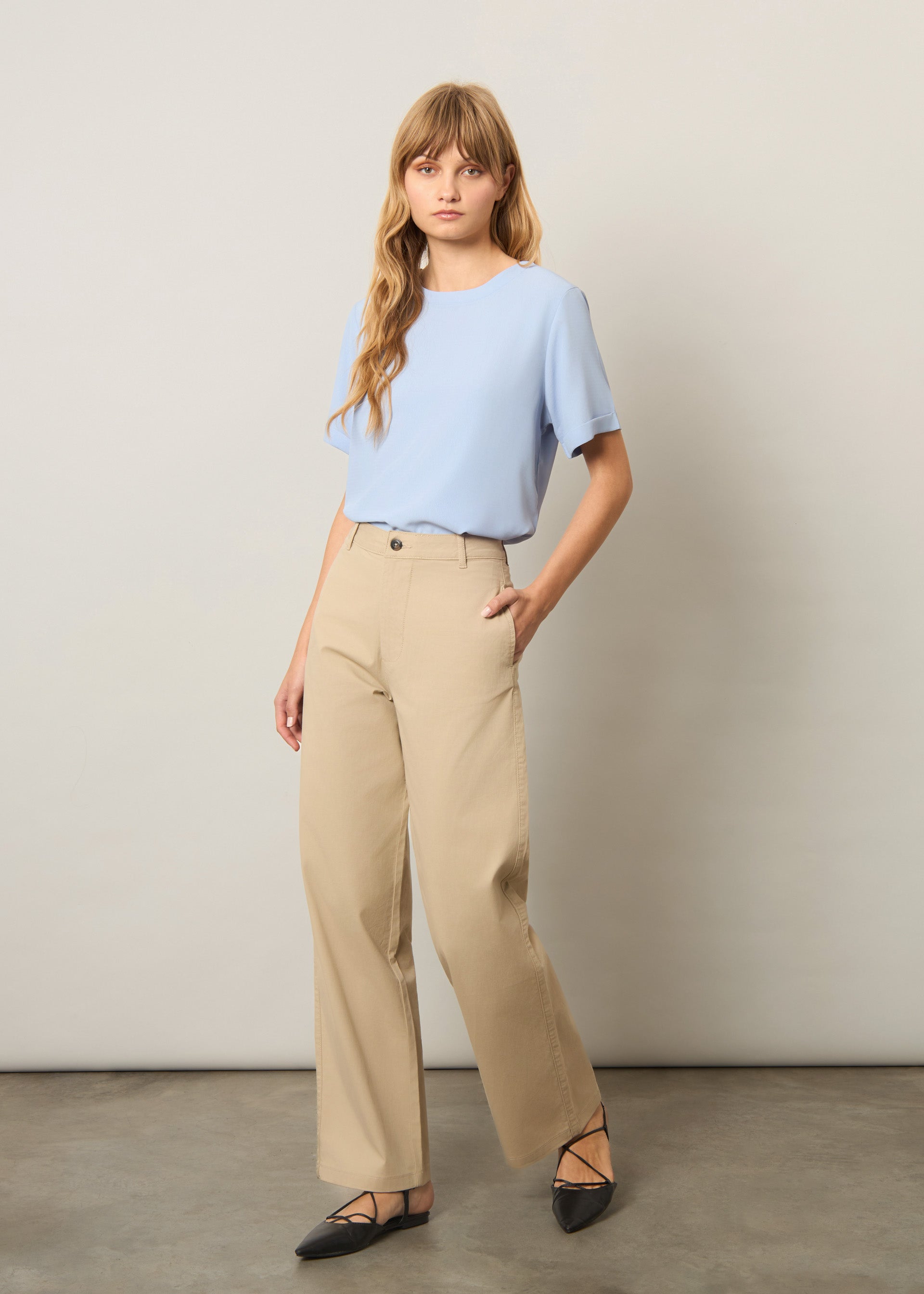 Blusa girocollo in crepe