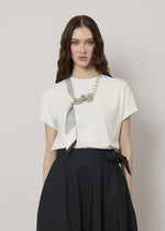 T-shirt boxy con foulard