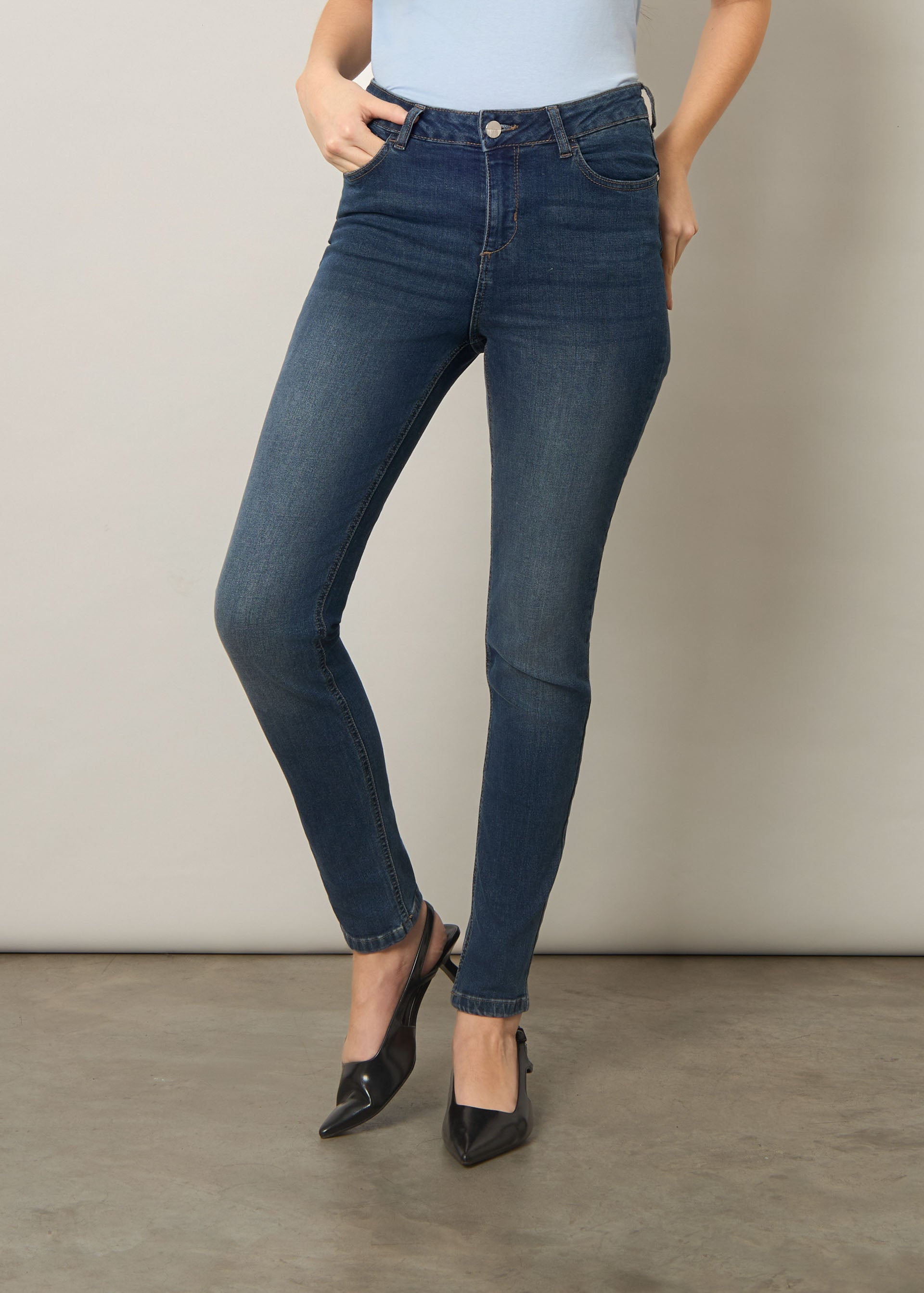 Jeans skinny a vita alta