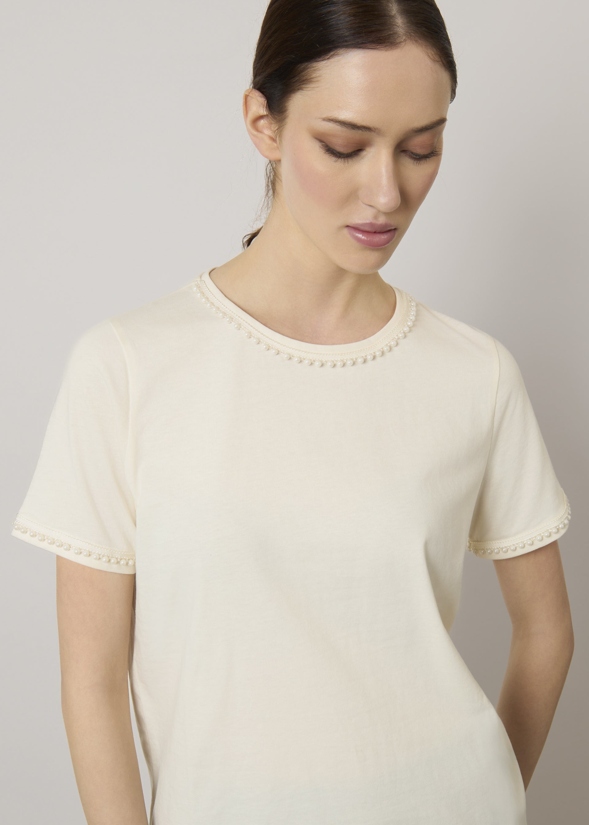 T-shirt in puro cotone con perle