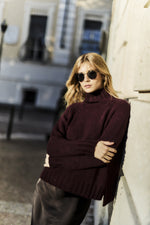 Maglia a collo alto in lana