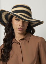 Cappello tesa larga a righe