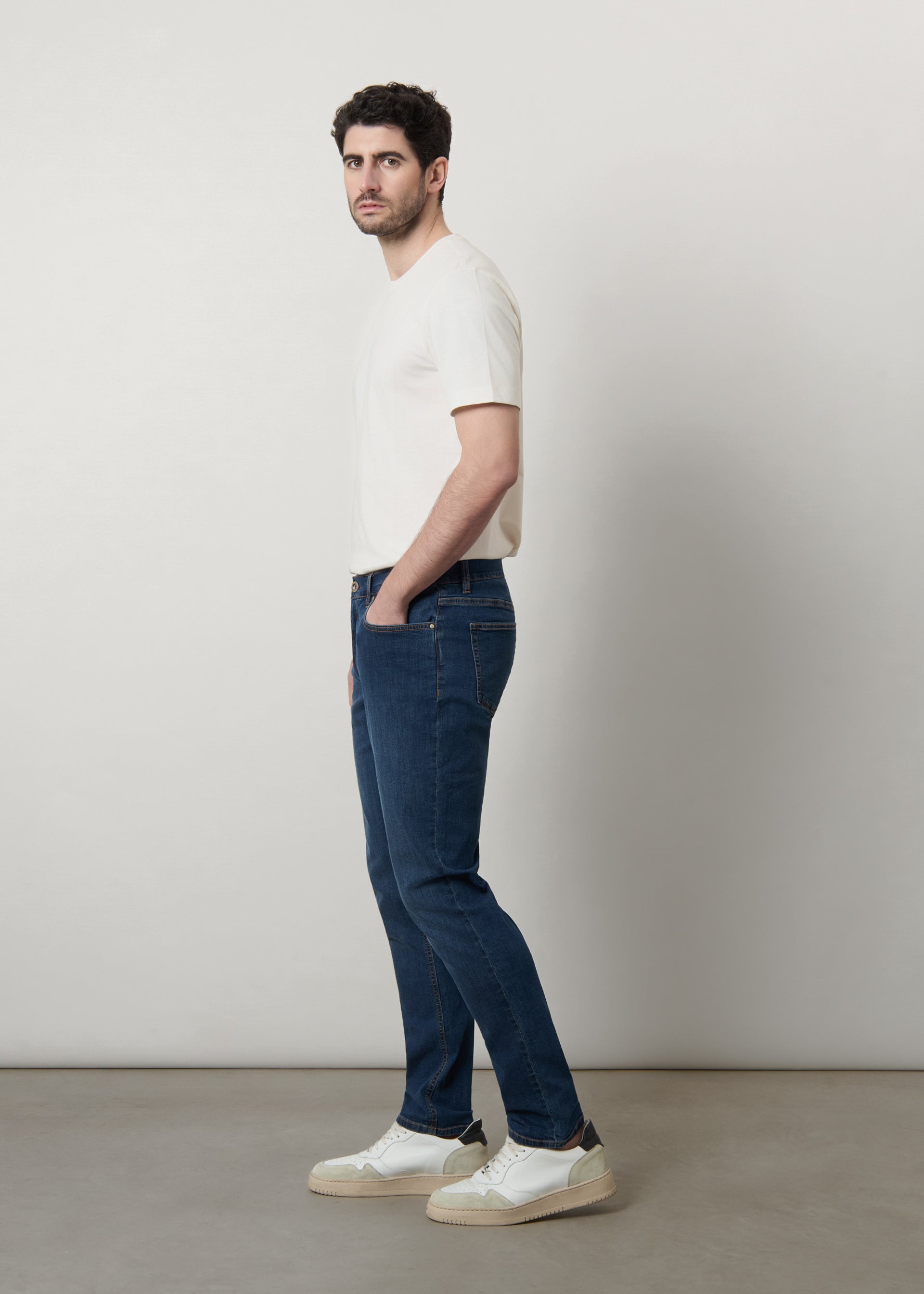 Denim light stretch slim fit