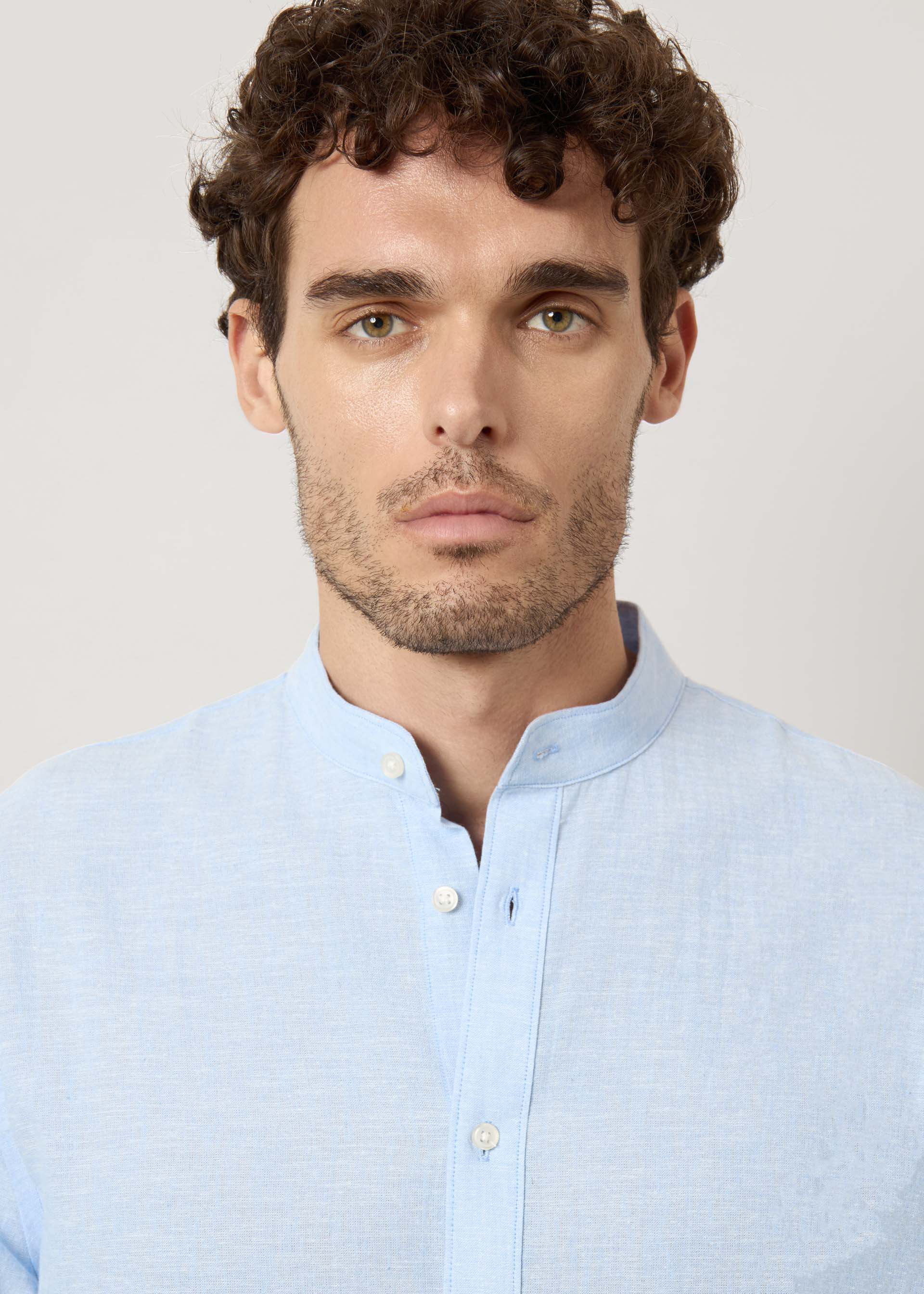 Camicia alla coreana in lino e cotone