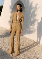 Blazer in crepe con cintura