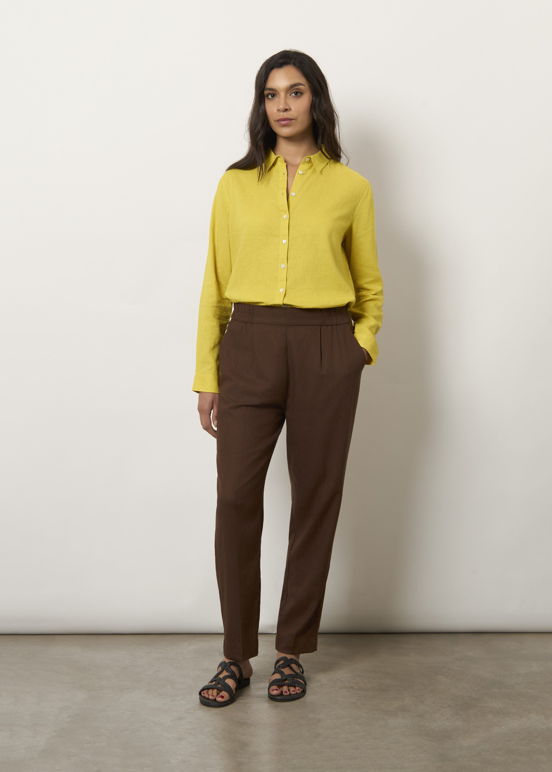 Pantaloni in misto lino