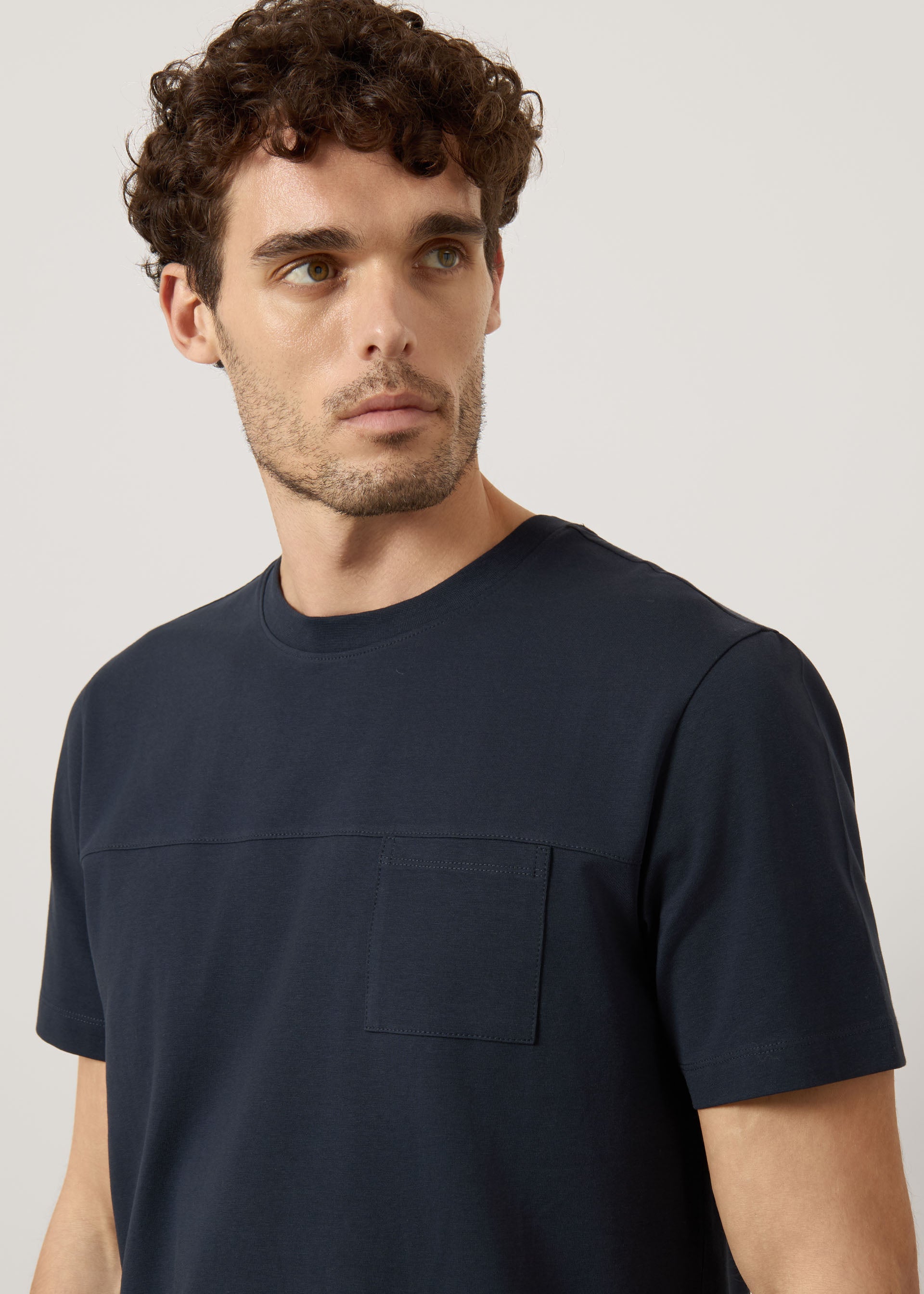 T-shirt in cotone stretch con taschino