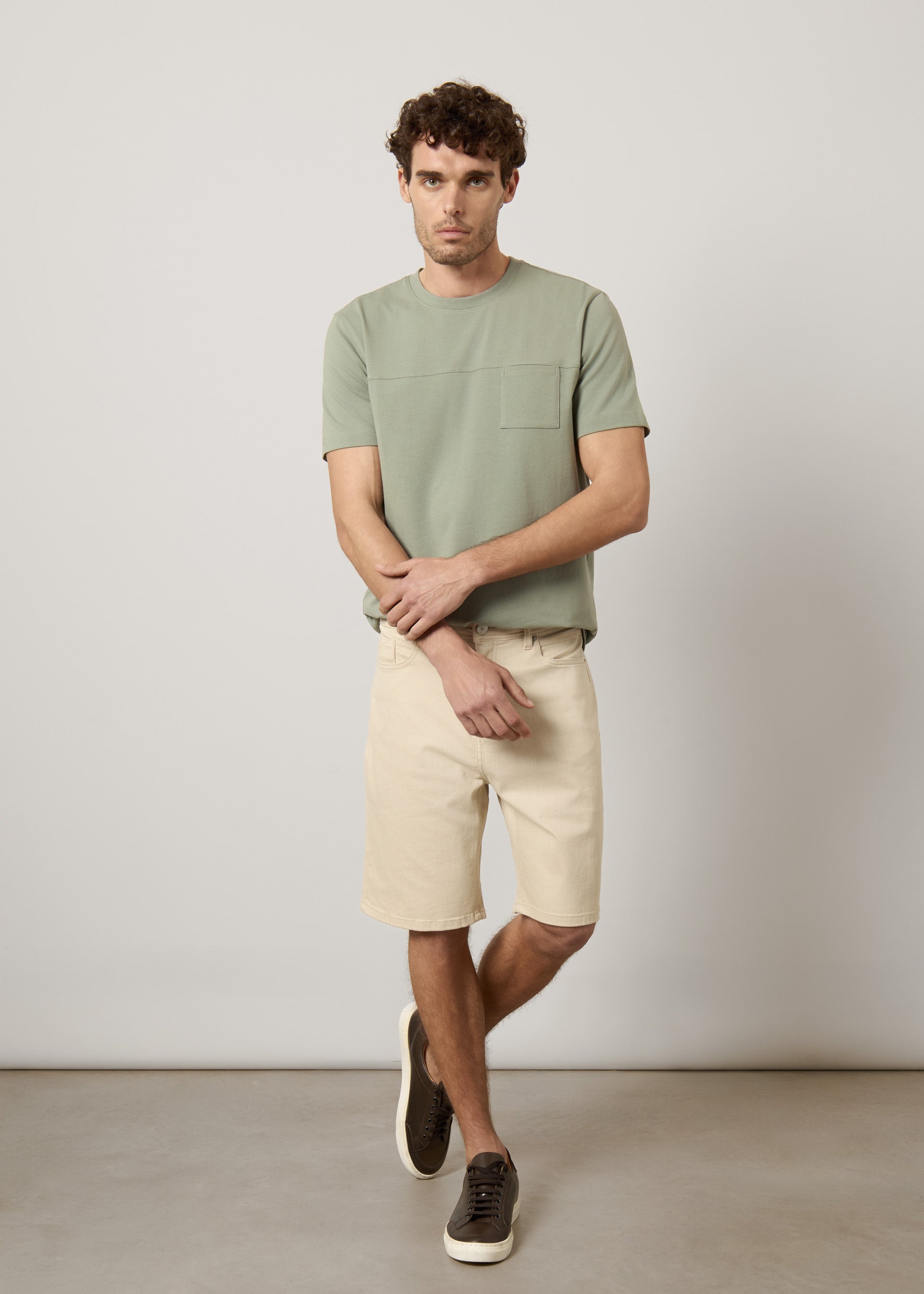 T-shirt in cotone stretch con taschino