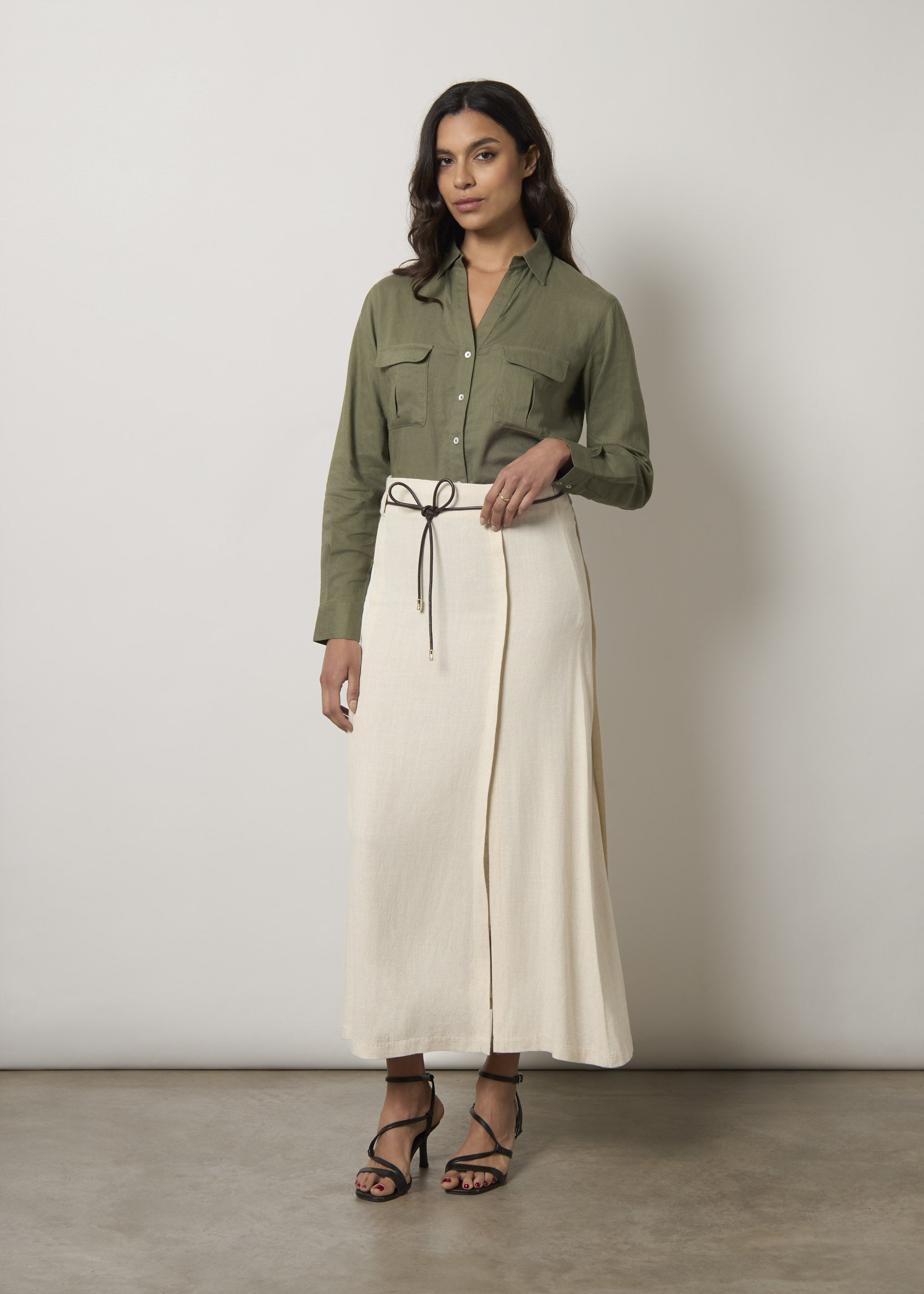 Camicia in misto lino con tasche