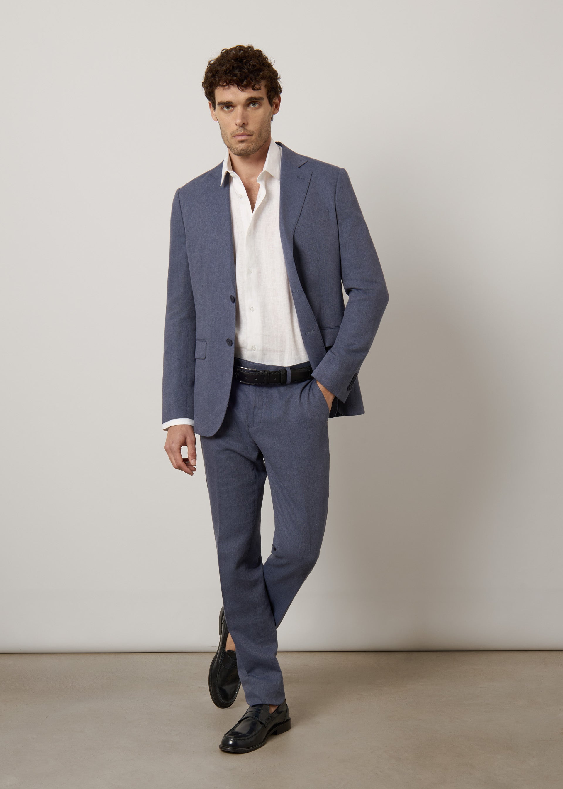 Completo in lino e cotone slim fit