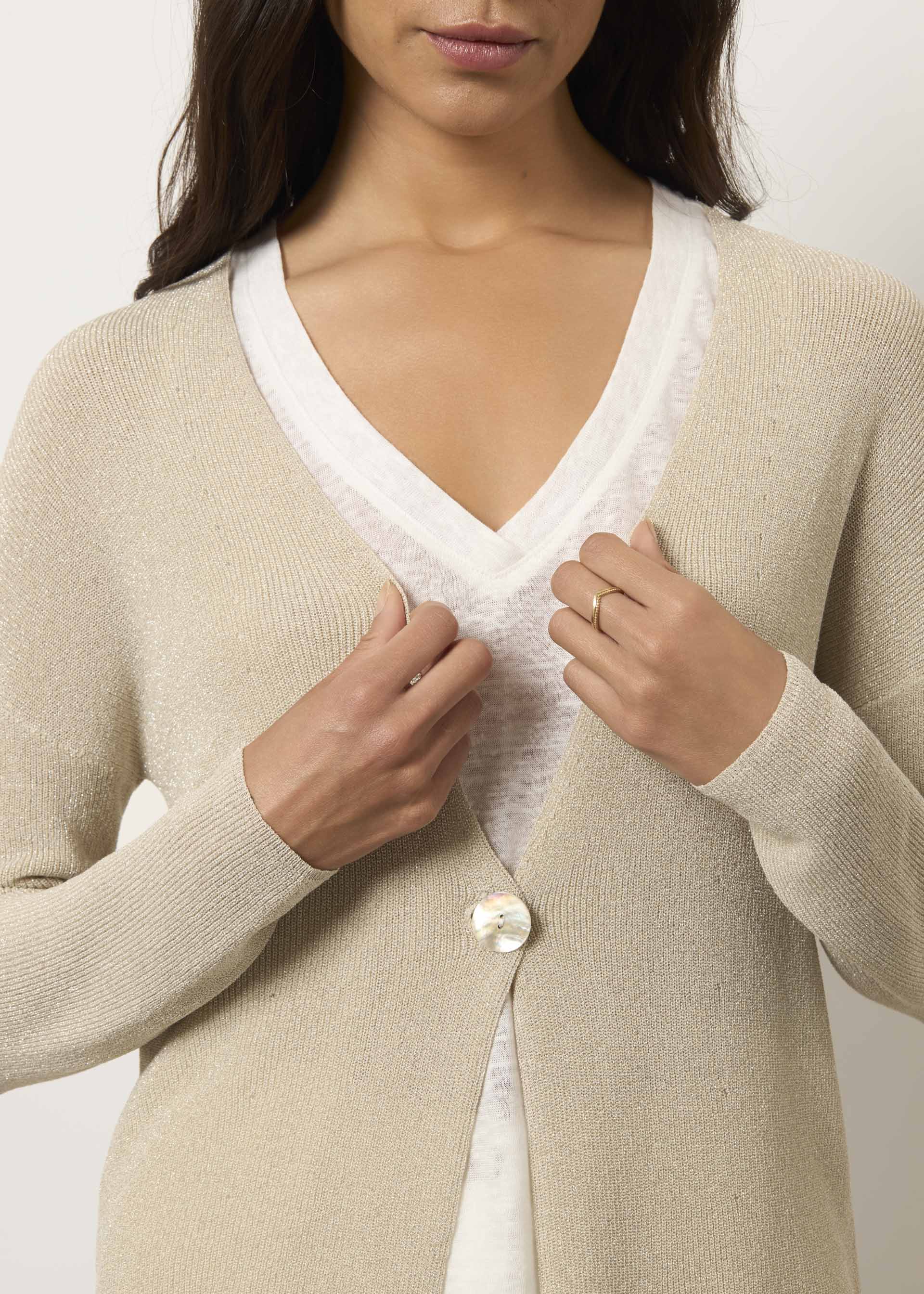 Cardigan con fili metallici