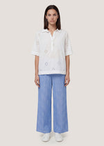 Blusa in sangallo maniche corte