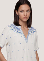 Blusa in puro cotone ricamata
