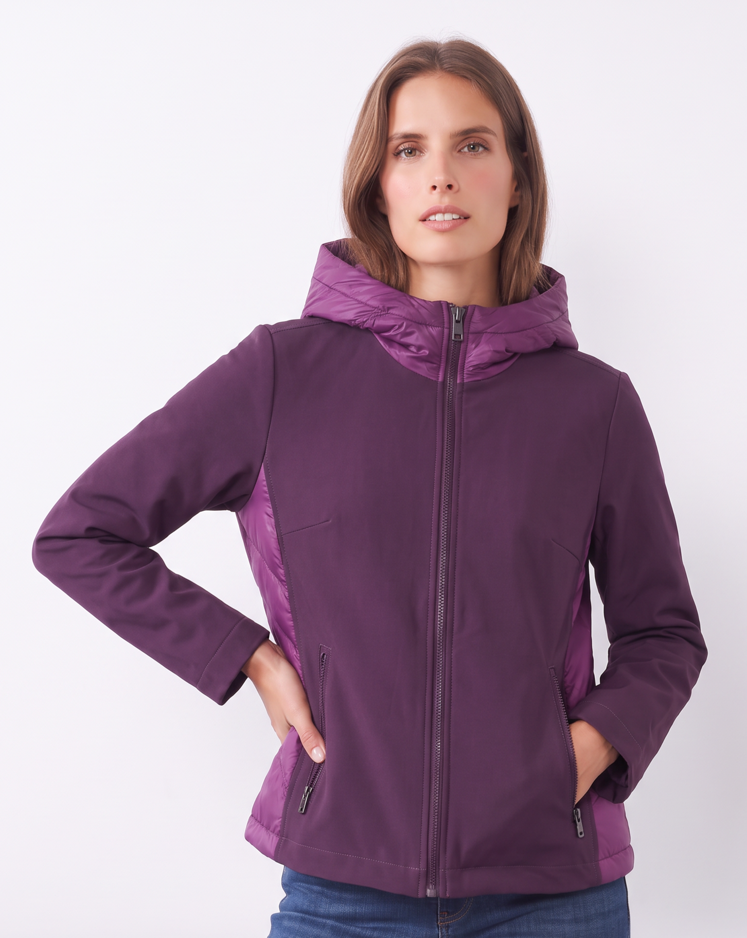 Giacca con cappuccio e zip frontale
