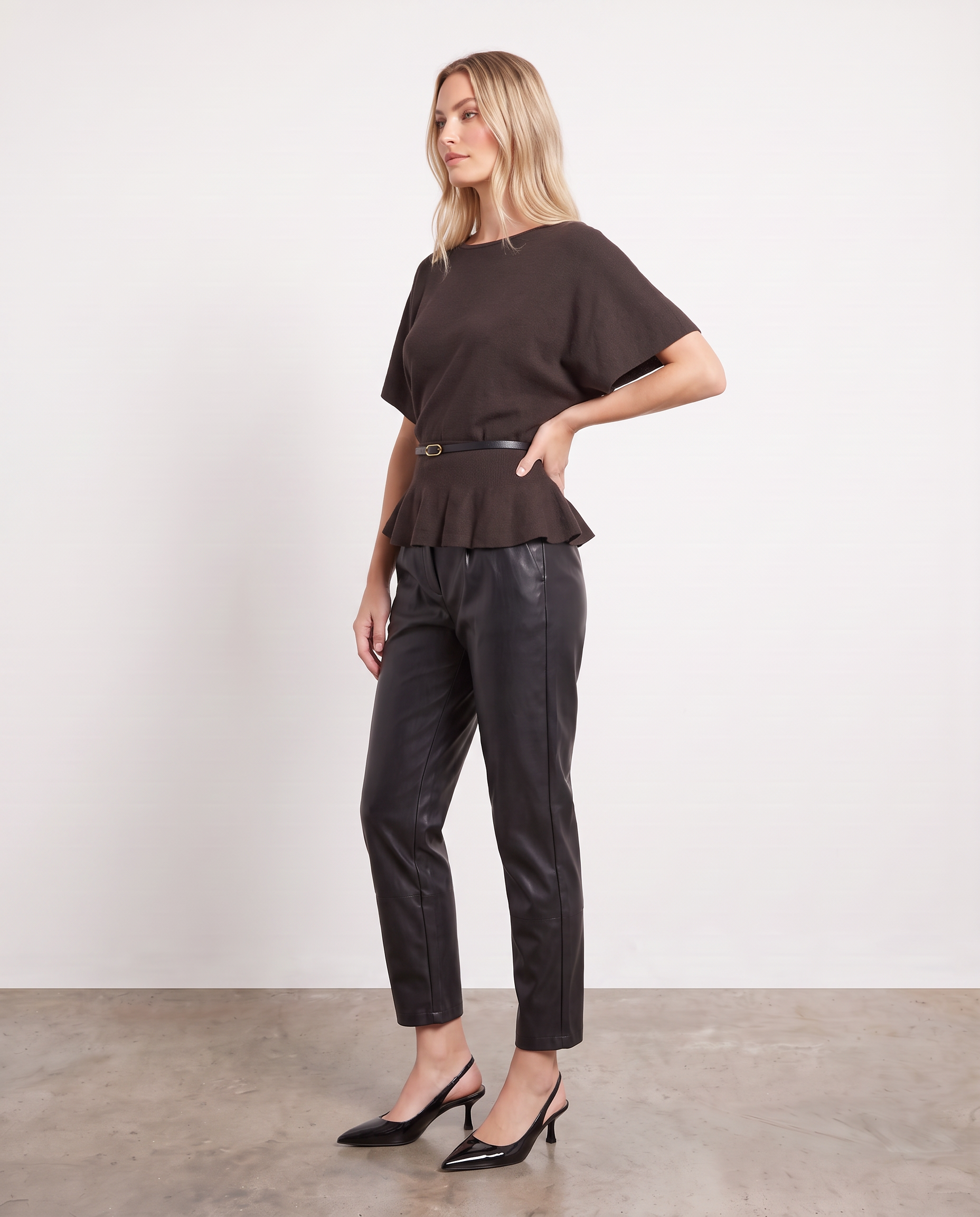 Pantaloni in pelle sintetica