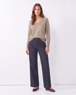 Maglia a maniche lunghe con scollo a V