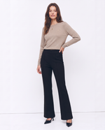 Pantaloni a zampa con fascia