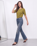 Jeans a gamba svasata