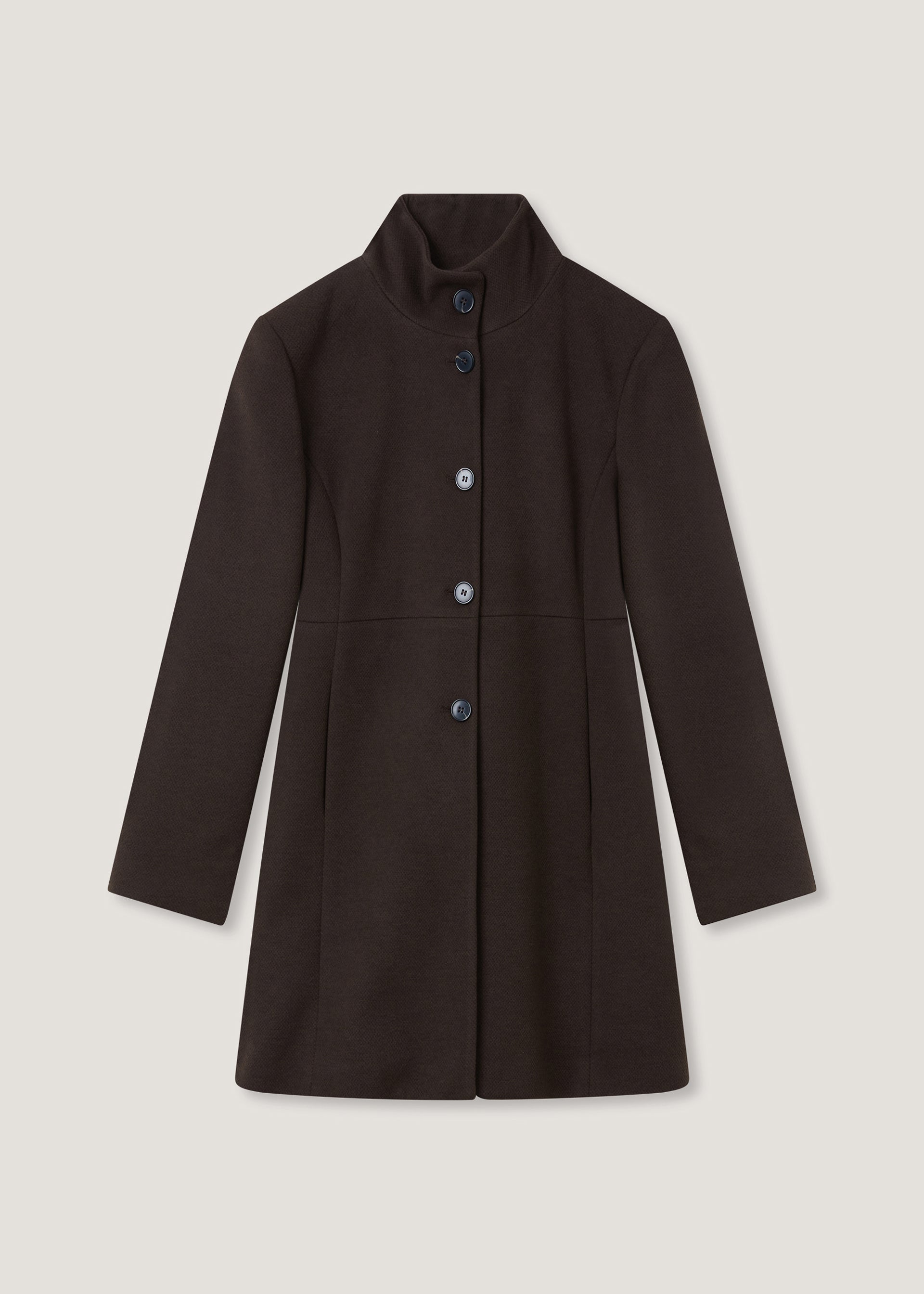 Cappotto con colletto alto
