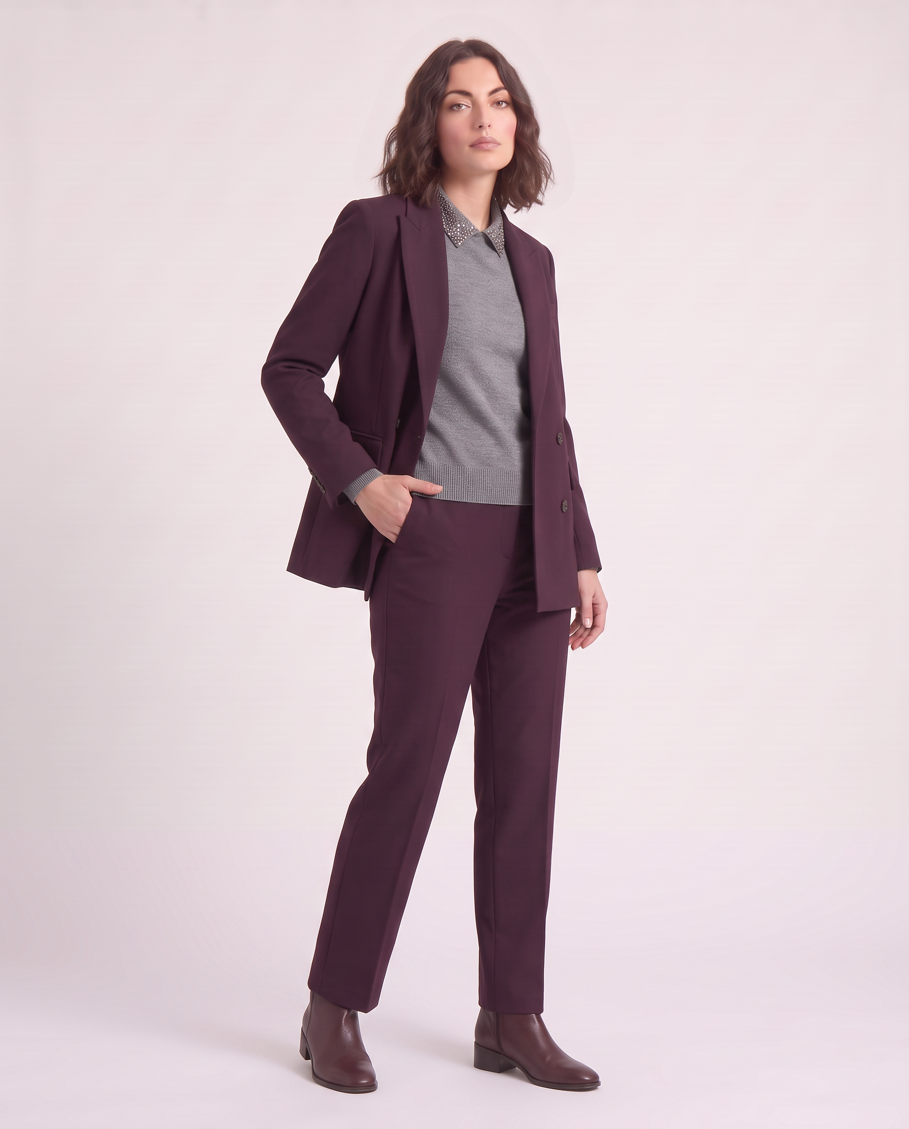 Pantaloni sigaretta con due bottoni