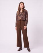 Blusa in raso con fantasia a pois