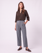 Blusa fluida con scollo V